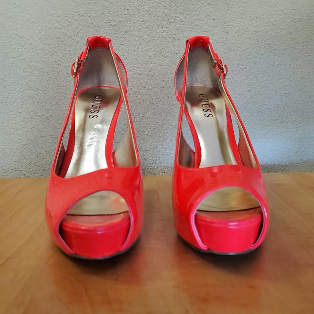 Red Guess Heels - Picture 3 of 8
